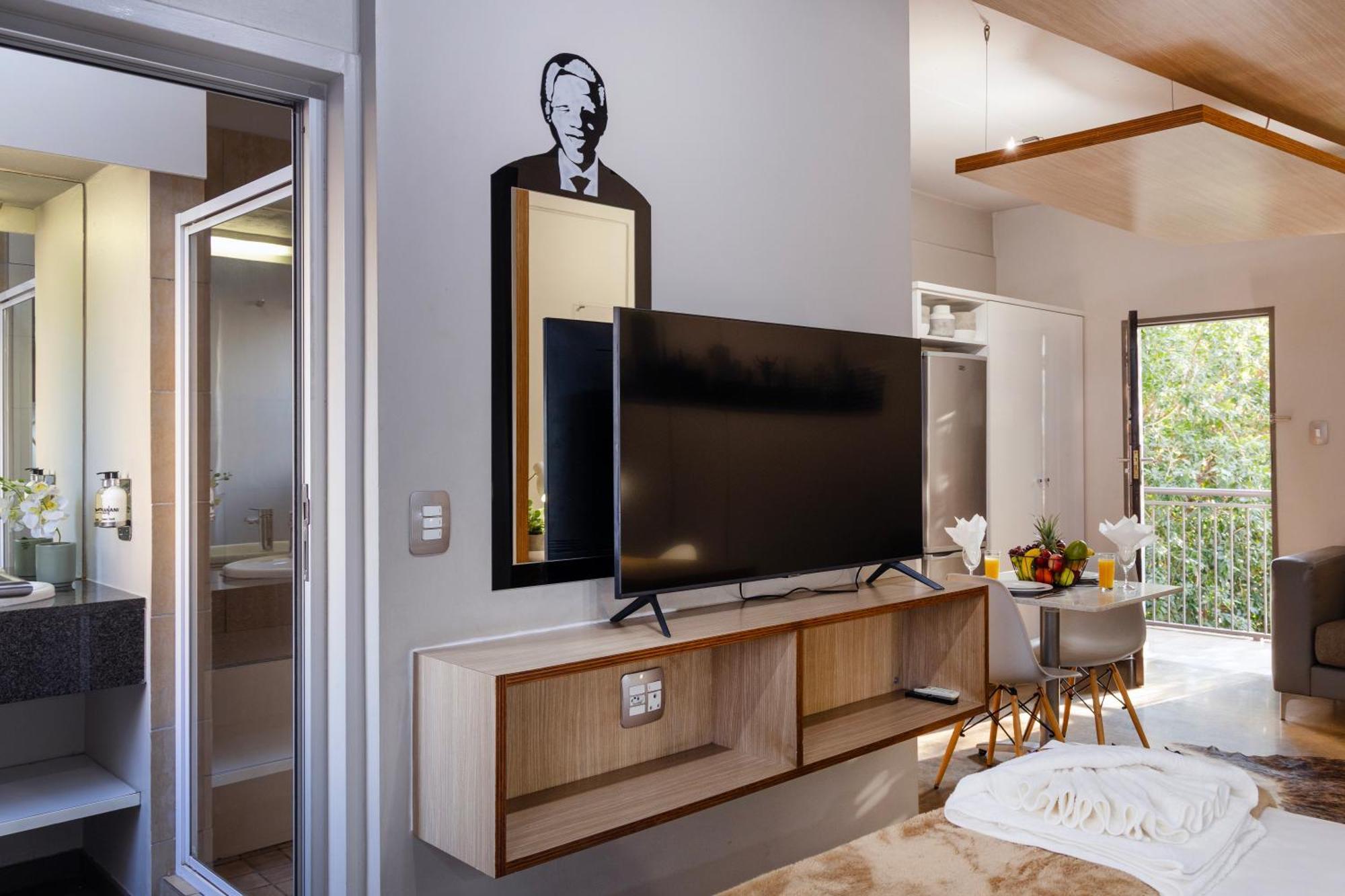 Akanani Apartments Pretoria-Noord Eksteriør billede
